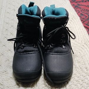 Water resistant boots